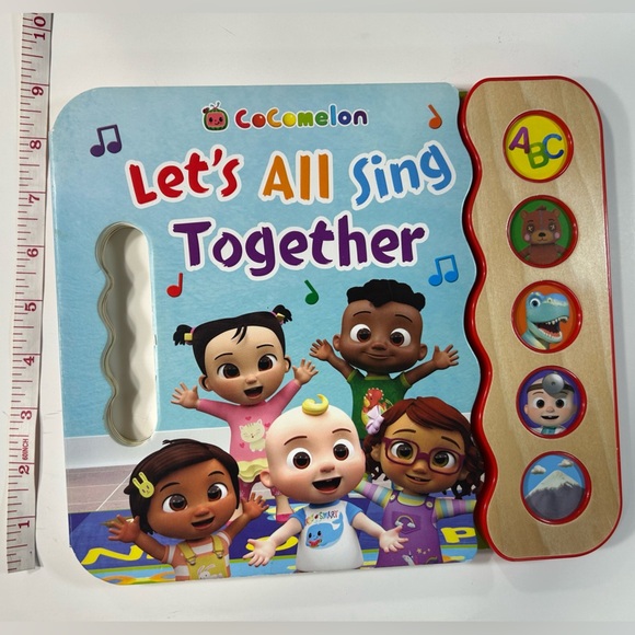 Let's All Sing Together Cocomelon Sound Book - Picture 8 of 8